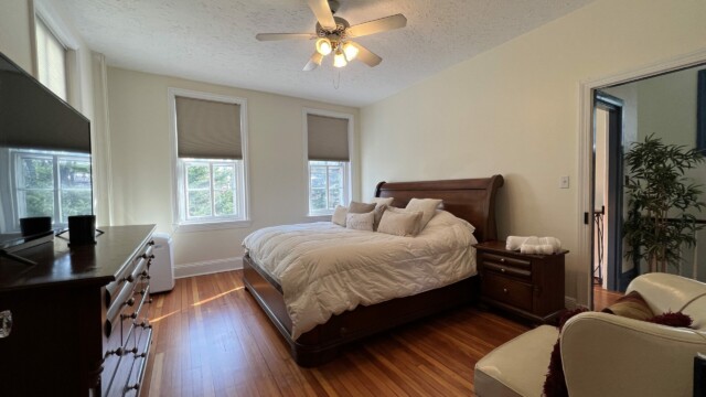 BR 1 King Bed