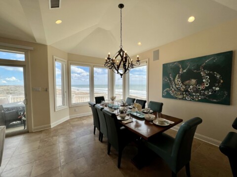 Beachside indoor dining for 8+